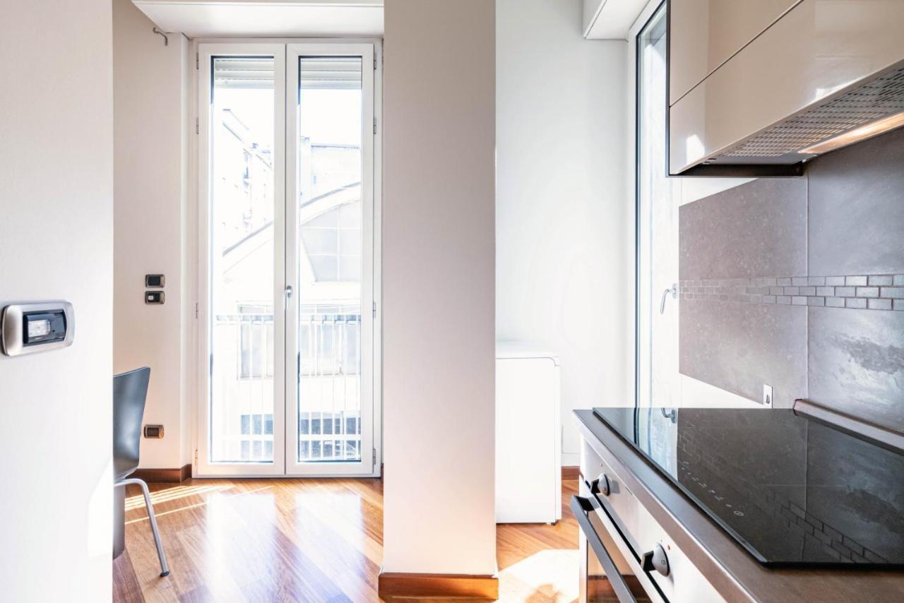 Apartamento Easylife - Moderno Rifugio In Zona Bocconi Milán Exterior foto